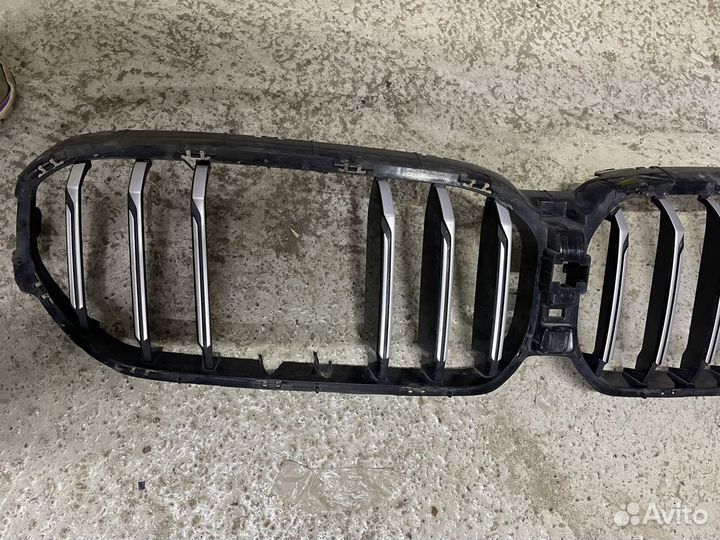 Defect Решетка радиатора BMW G30/31/38 бмв Рестайл