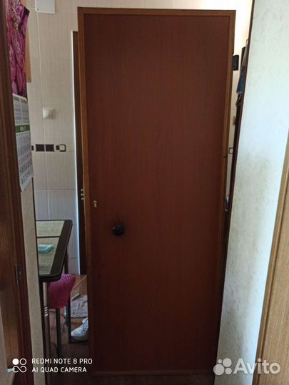 Дверь входная деревянная с коробкой