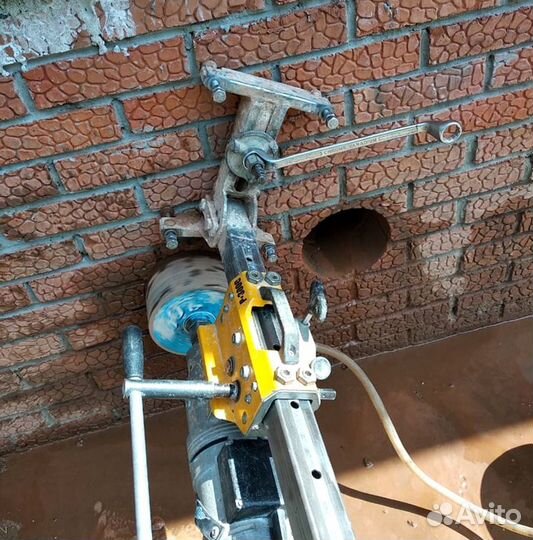 Алмазное бурение отверстий / Частный мастер