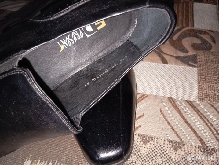 Мужские туфли и ботинки