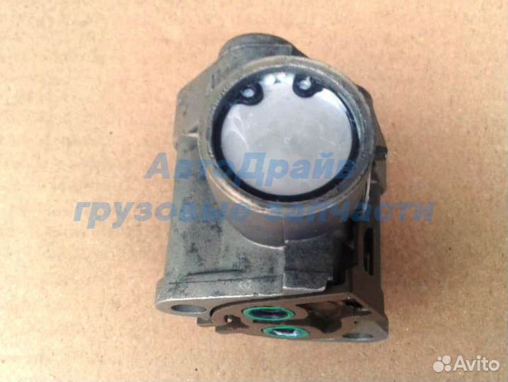 Кран для грузовиков 4-ходовой 2-позиционный