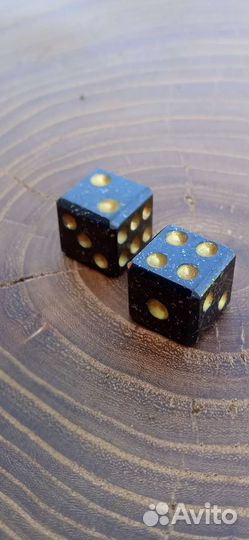 Метеорит. Кубики игральные