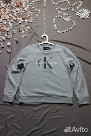 Лонгслив Calvin Klein новый оригинал XL