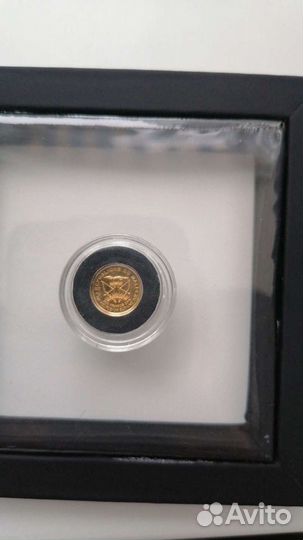 Медаль антикварная золотая