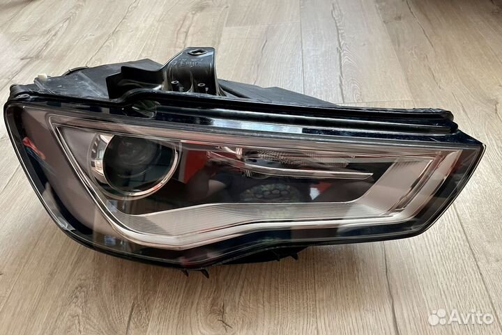 Фара правая Audi A3 8v (2012-2016) 8v0941006c