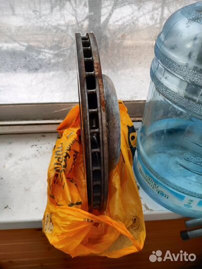 Тормозные диски bmw 5 g30. Передние