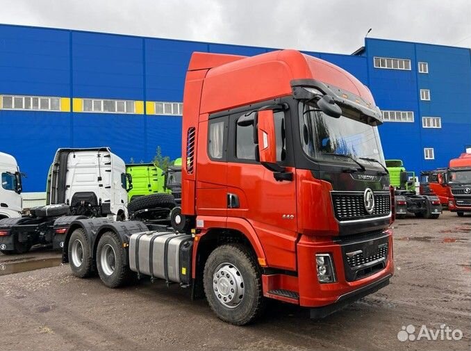 Shacman (Shaanxi) SX42584W324C, 2023