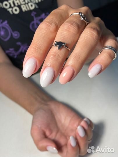 Модель на маникюр/педикюр