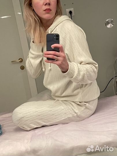 Костюм женский