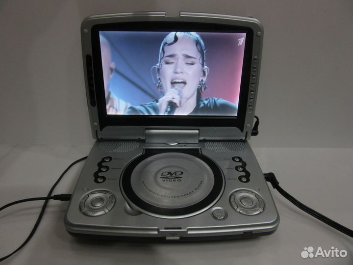 Маленький ЖК телевизор