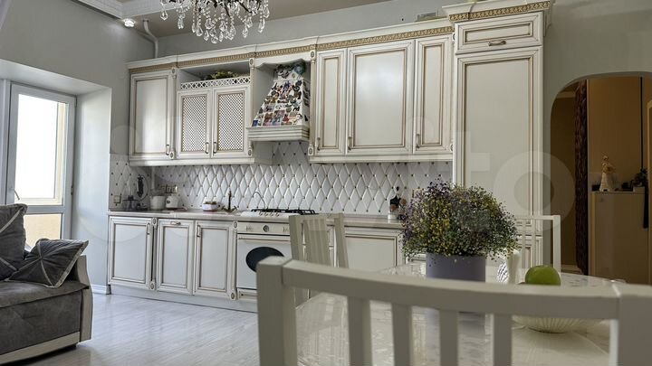 3-к. квартира, 80,9 м², 3/4 эт.