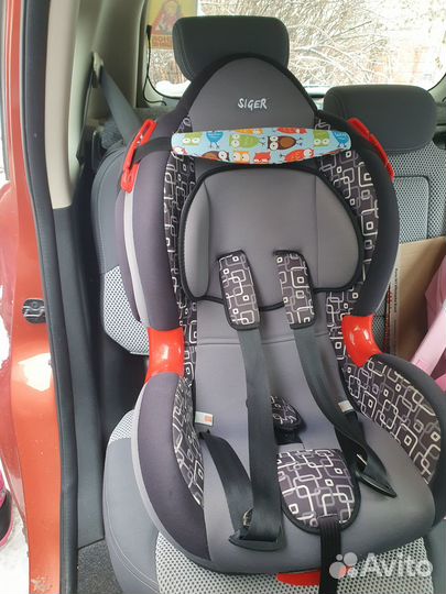Детское автомобильное кресло
