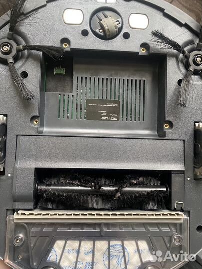 Робот пылесос