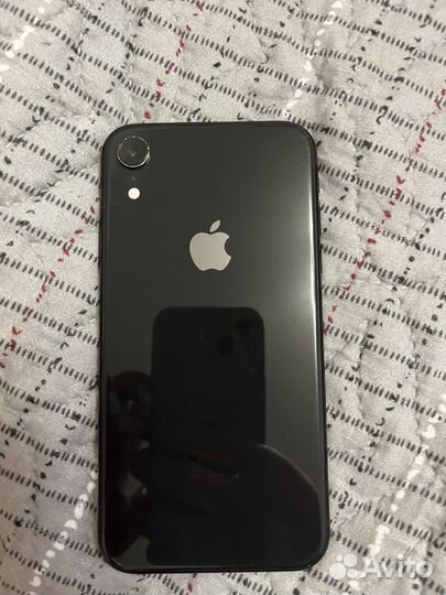 iPhone Xr, 64 ГБ