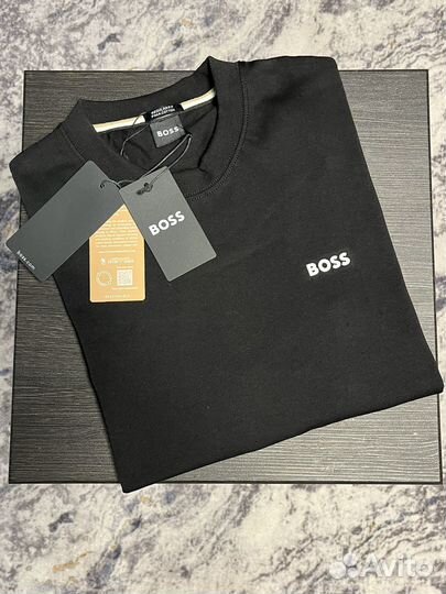 Футболка boss