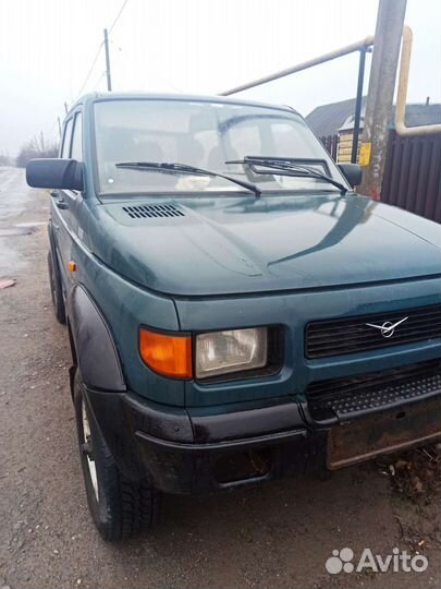 Капот на ниву. УАЗ