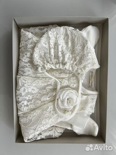 Комплект на выписку для девочки