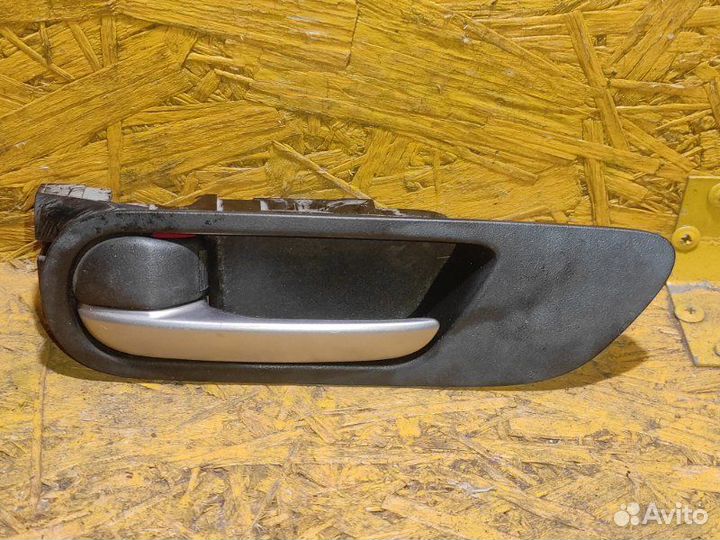 Ручка двери внутренняя передняя левая Mazda 3