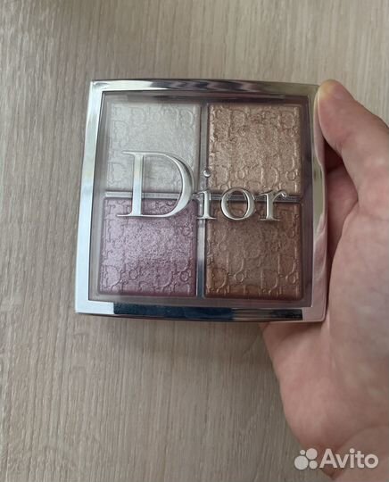 Dior backstage палетка хайлайтеров