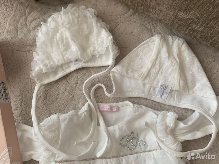 Комплект на выписку для девочки или просто красивы