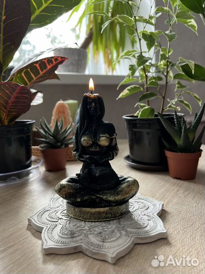 Формовая свеча 