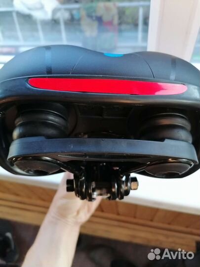 Седло для велосипеда мягкое