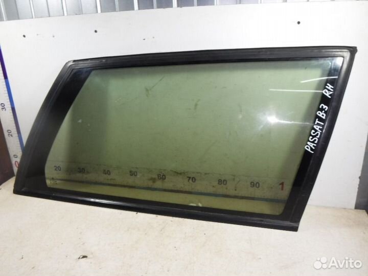 Стекло кузовное глухое правое VW Passat B3