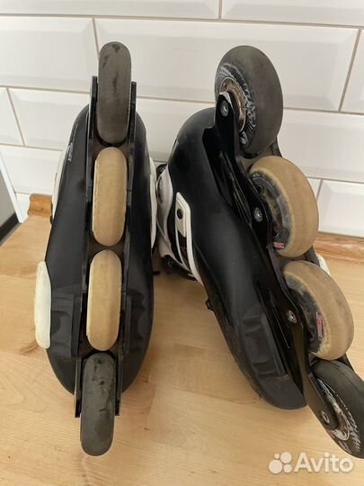 Роликовые коньки