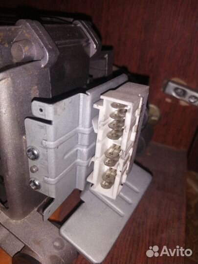 Двигататель стиральной машины