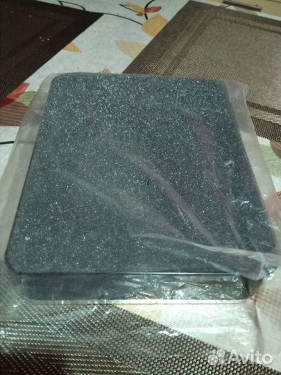 Внешний аккумулятор в наборе с беспроводной мышью