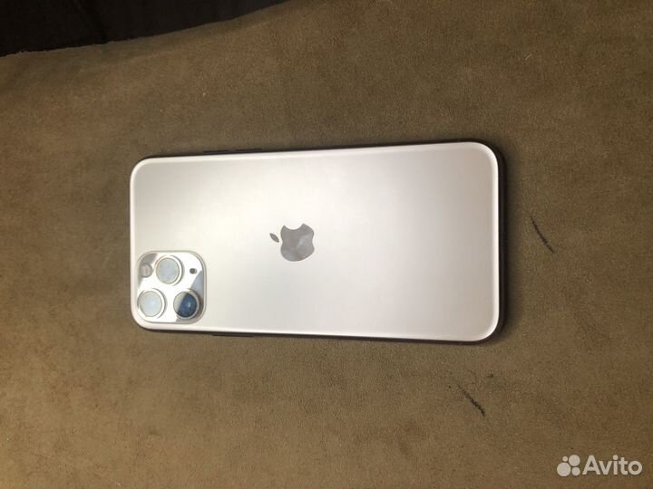 iPhone 11 Pro, 64 ГБ