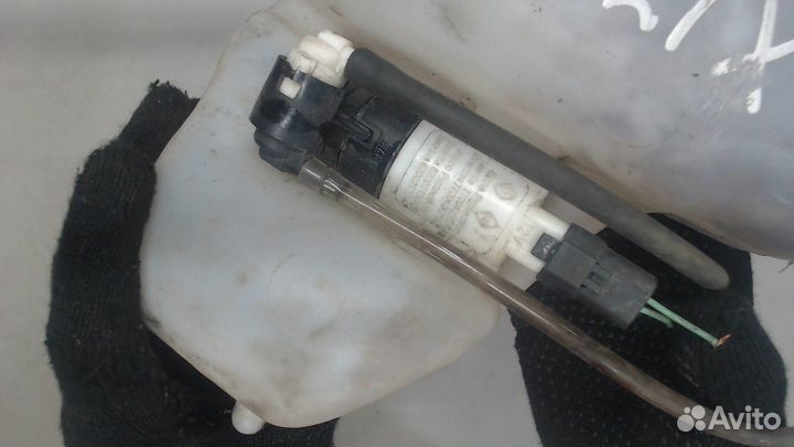 Бачок омывателя Renault Kangoo, 2004