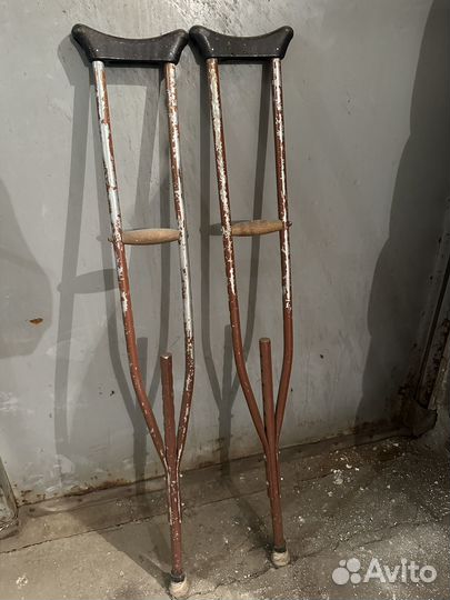 Костыли подмышечные