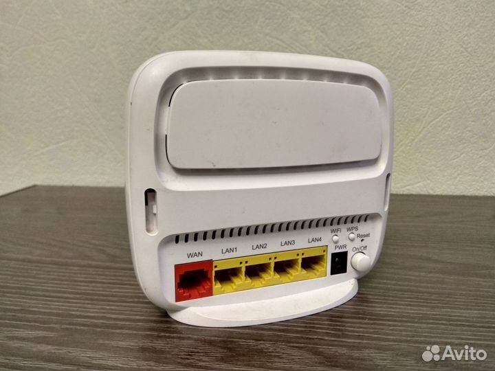 Wi-Fi роутер ZTE zxhn H118N