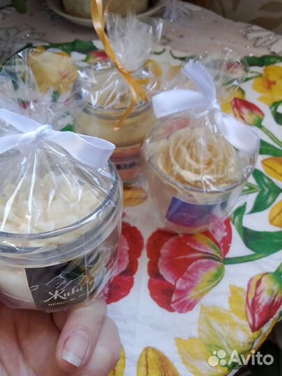 Ароматическая свеча ручной работы с пожеланиями