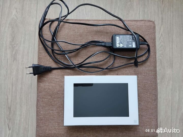 Цифровая фоторамка sony