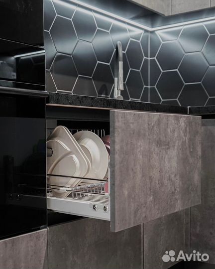 Гарнитур кухонный встроенный