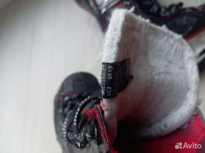 Коньки хоккейные