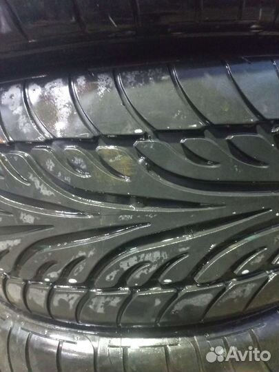 Dunlop SP Sport 9000A 245/45 R18 и 275/40 R18 99Y