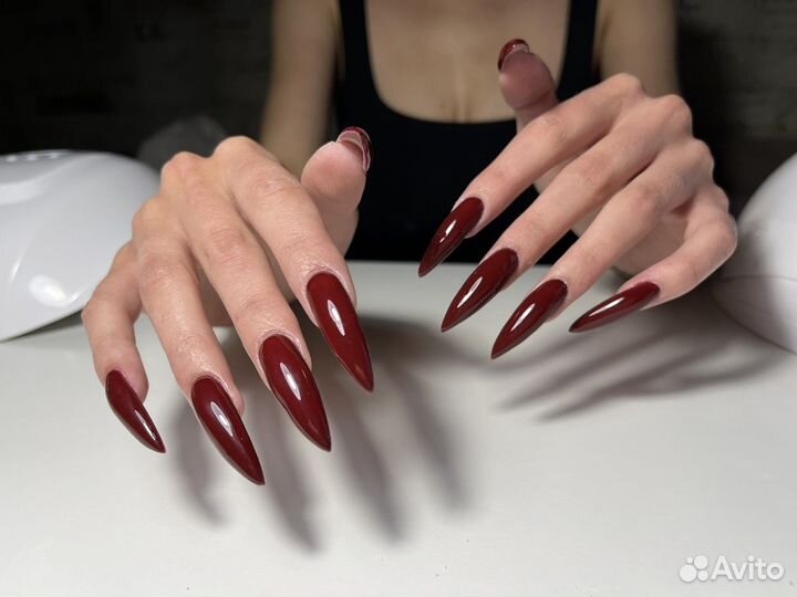 Маникюр с покрытием гель-лаком