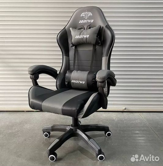 Геймерское кресло / Компьютерное кресло / 2023