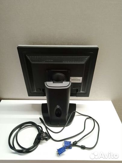 Монитор Samsung SyncMaster 174t