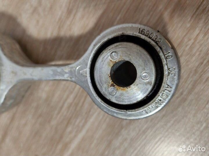 Рычаг подвески нижний задний Bmw 5 F10 N52B25 2011