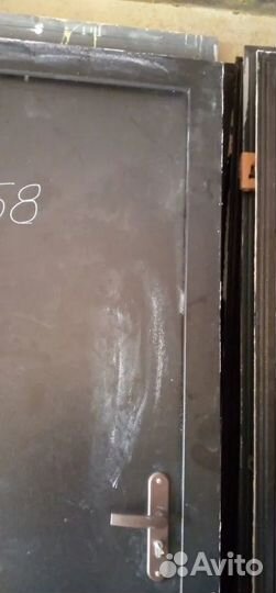 Продам дверь б/у