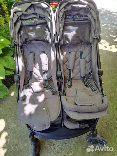 Коляска для двойни bubago model Q Duo