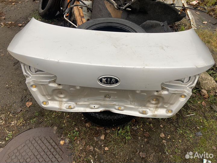 Крышка багажника Kia Optima