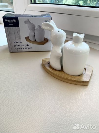 Солонка и перечница