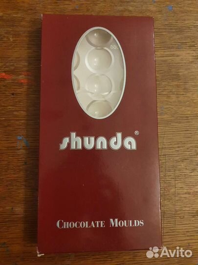 Поликарбонатная форма для шоколадных конфет