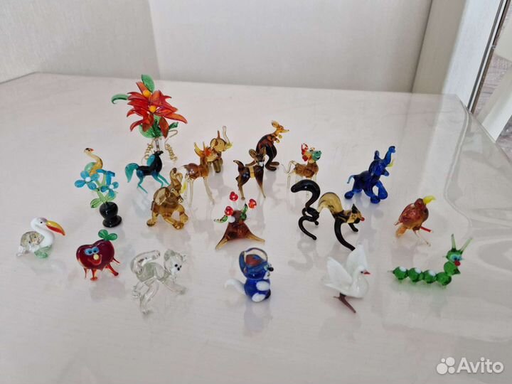 Стеклянные фигурки