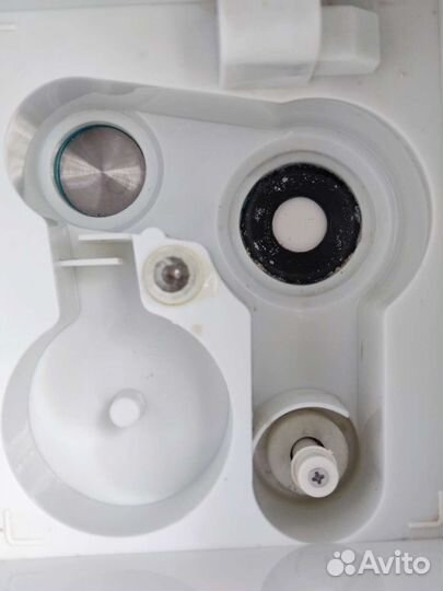 Увлажнитель воздуха Electrolux EHU-3715D